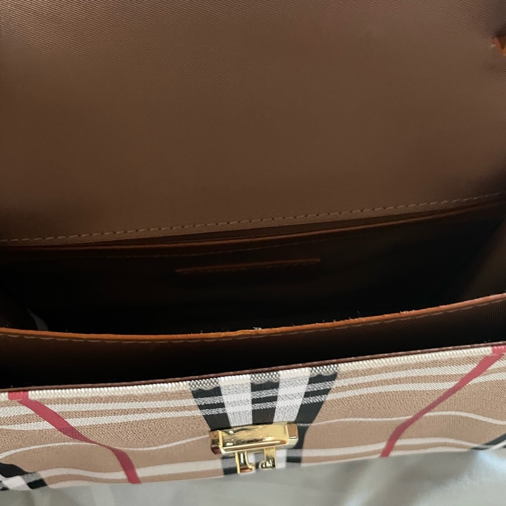 Elegant Tan and Plaid Women's Bag - Picture 4 of 7